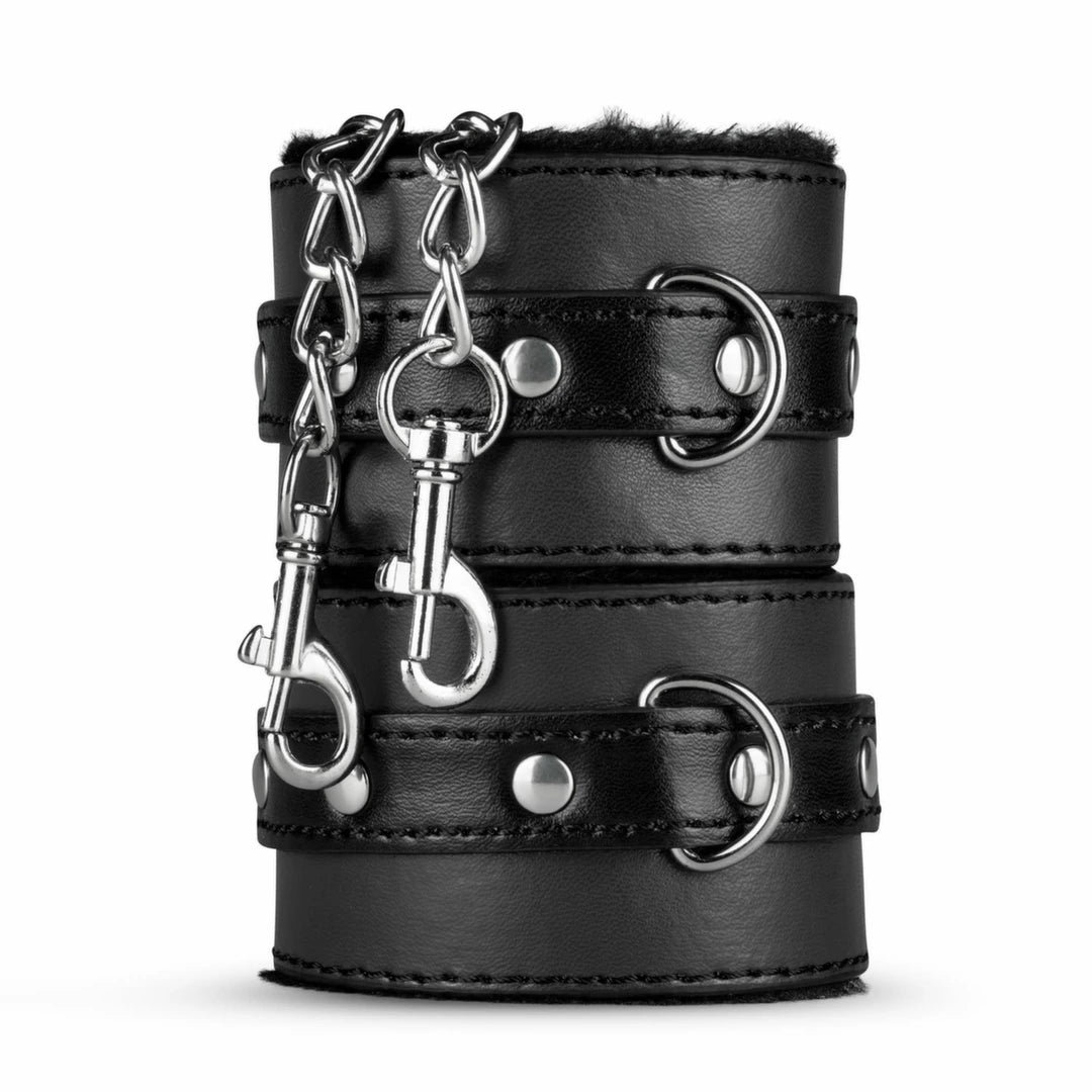 Secret Pleasure Chest Black Fantasy Set, 10 pieces, adjustable